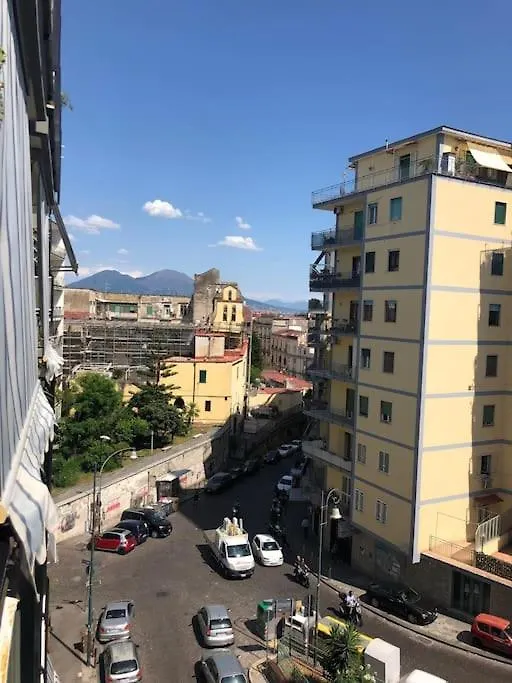 Super Elegante Napoli Centro Con Posto Auto E Wifi Veloce Apartment