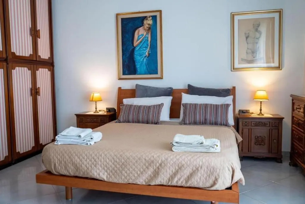 Apartmán Super Elegante Napoli Centro Con Posto Auto E Wifi Veloce