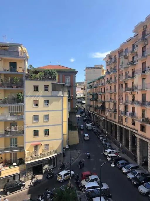 Super Elegante Napoli Centro Con Posto Auto E Wifi Veloce Apartment 0*, Naples Italy